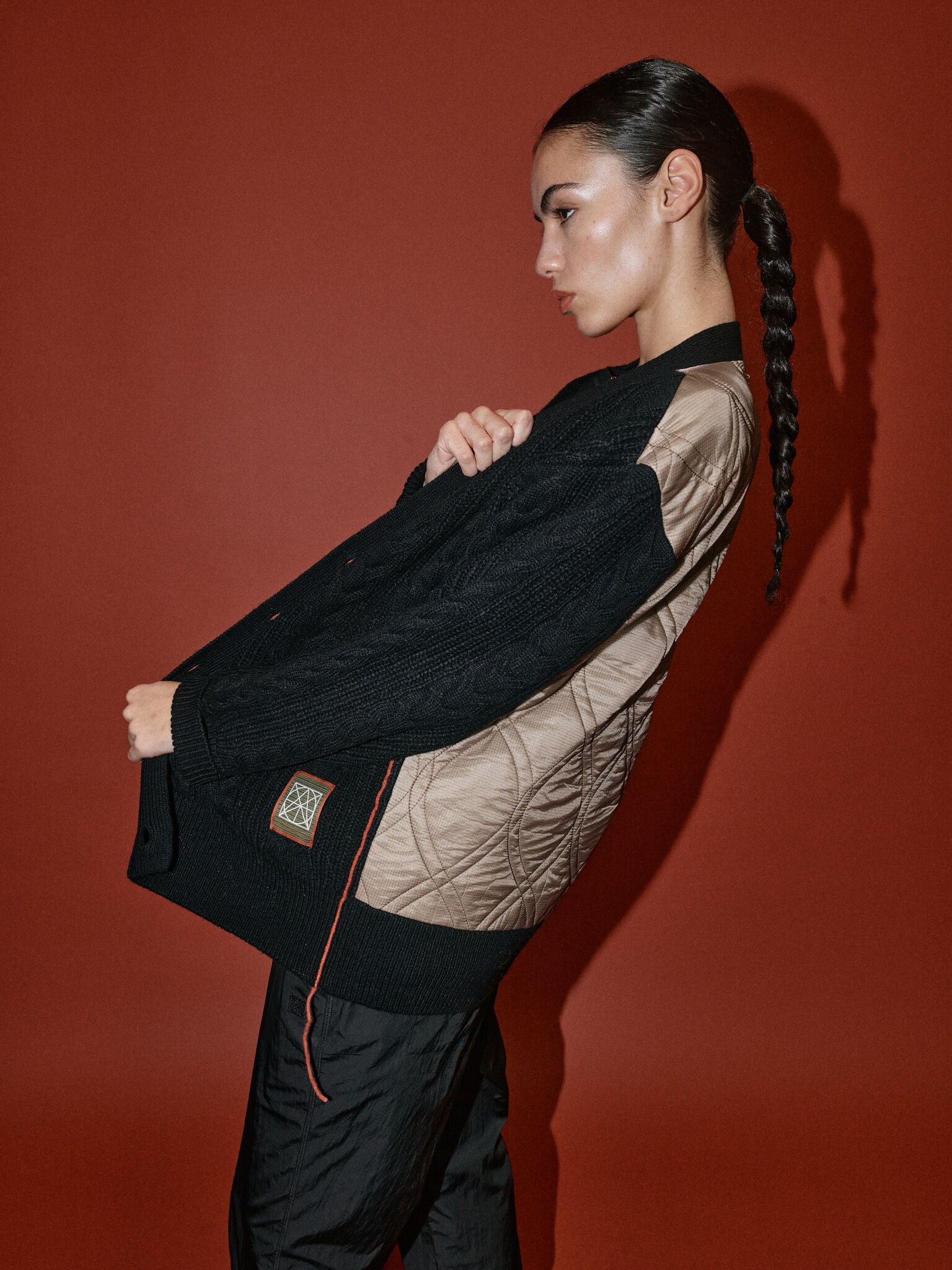 Modelshot / Black / Detail